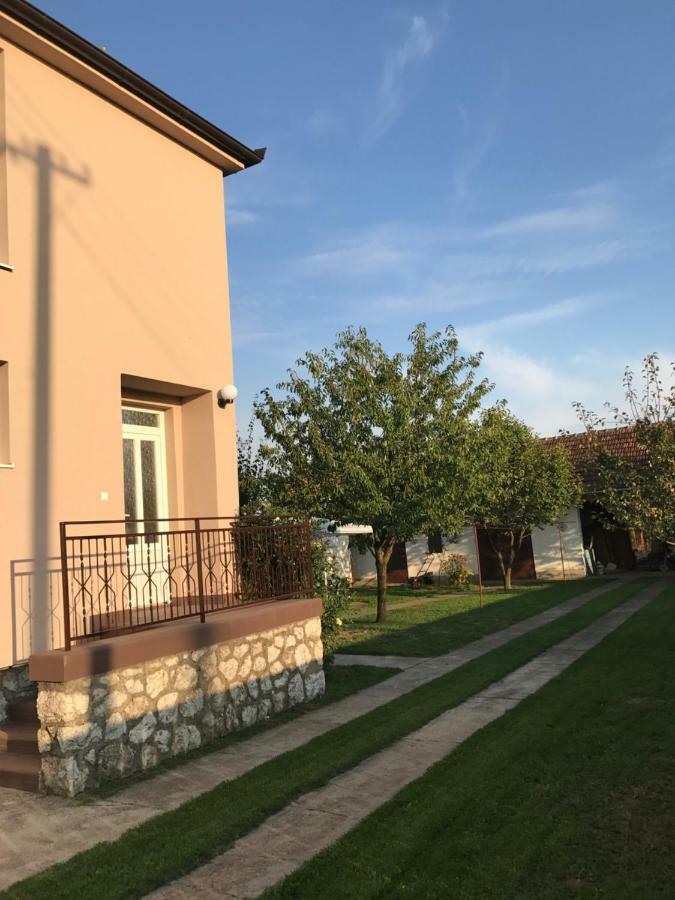Apartmani Matosevic Ivankovo Zewnętrze zdjęcie